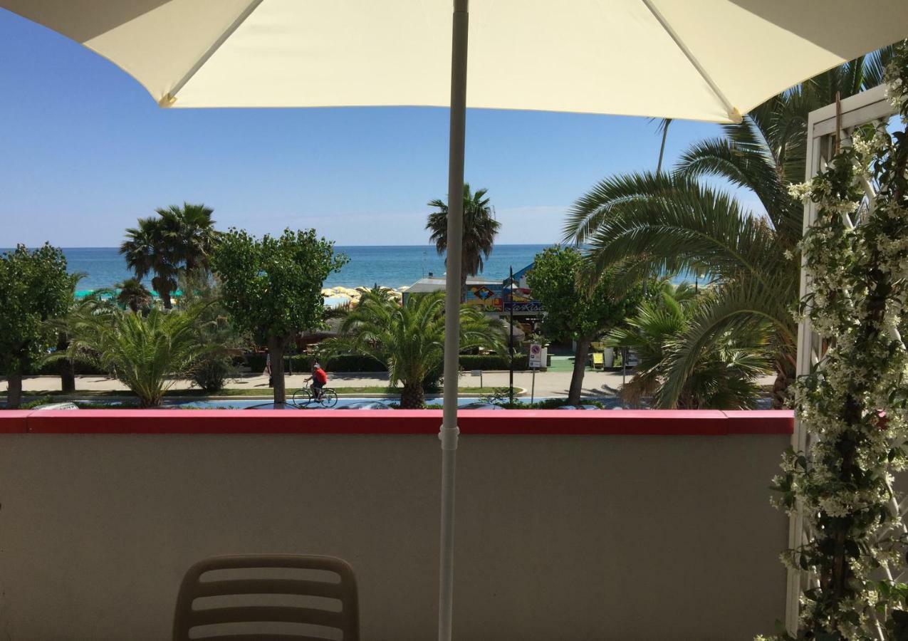 Bed and Breakfast Sulmare Alba Adriatica Esterno foto