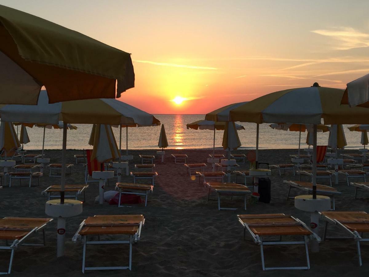 Bed and Breakfast Sulmare Alba Adriatica Esterno foto